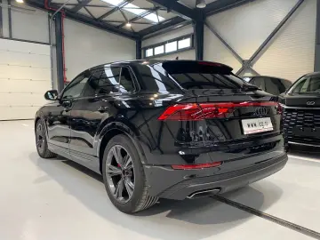 Audi Q8 55 TFSI QUATTRO TIPTRONIC MY25