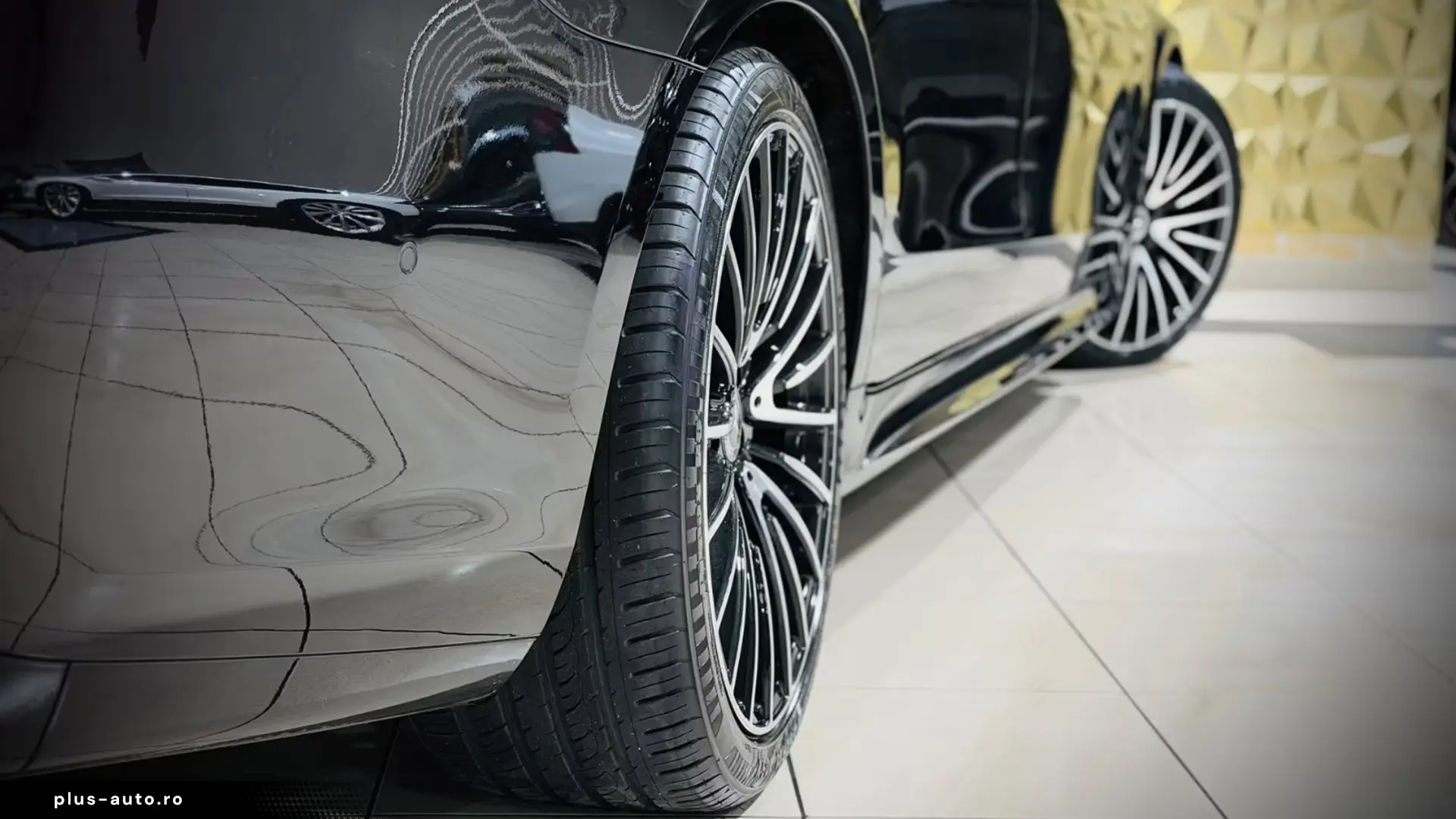 Mercedes-Benz S 580 4M AMG   Finanțare Leasing