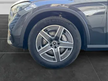 Mercedes-Benz GLC 300 4M AMG AHK MBUX SHZ DIGILI 360