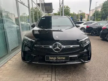 Mercedes-Benz GLC 300d 4M AMG AHK DISTRO MEMORY KEYLESS 360