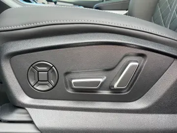 Audi Q8 50 TDI S-Line  HUD B&O Softclose Matrix 360