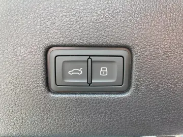 Audi Q8 50 TDI S-Line  HUD B&O Softclose Matrix 360