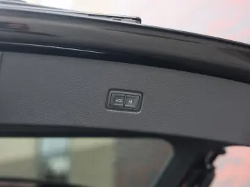 Audi Q8 60 TFSIe Quattro Competition   Exclusive