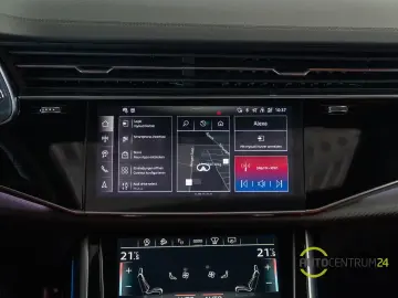 Audi RSQ8 Performance Carbon Pano Matrix HUD