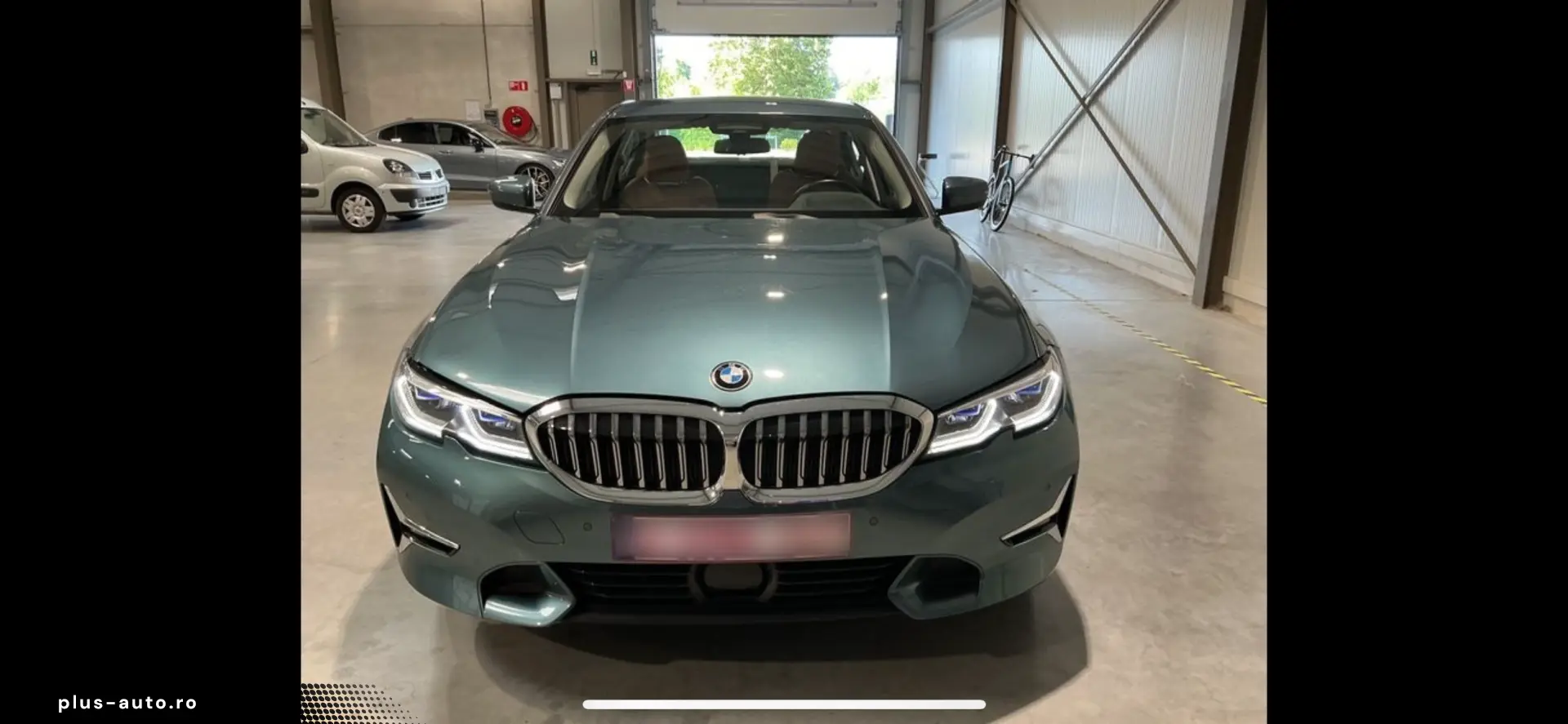 BMW 330