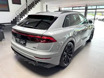 Audi Q8 50 TDI Q. S-LINE INDIVIDUAL CARBON B&O AHK 23