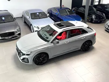 Audi Q8 50 TDI Q. S-LINE INDIVIDUAL CARBON B&O AHK 23
