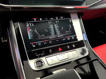 Audi Q8 50 TDI Q. S-LINE INDIVIDUAL CARBON B&O AHK 23