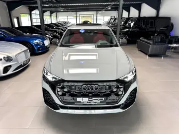 Audi Q8 50 TDI Q. S-LINE INDIVIDUAL CARBON B&O AHK 23