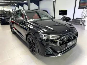 Audi Q8 50 TDI Q. S-LINE INDIVIDUAL CARBON B&O AHK 23