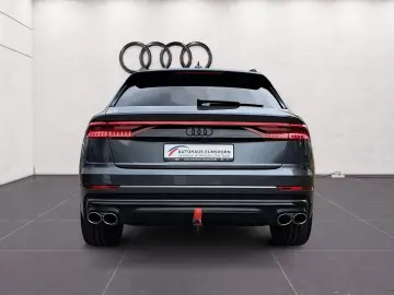 AUDI SQ8 TFSI quattro tiptr. PANO AHK STANDHEIZ HEAD