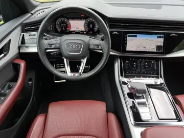 AUDI SQ8 TFSI quattro tiptr. PANO AHK STANDHEIZ HEAD