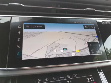 AUDI SQ8 TFSI quattro tiptr. PANO AHK STANDHEIZ HEAD