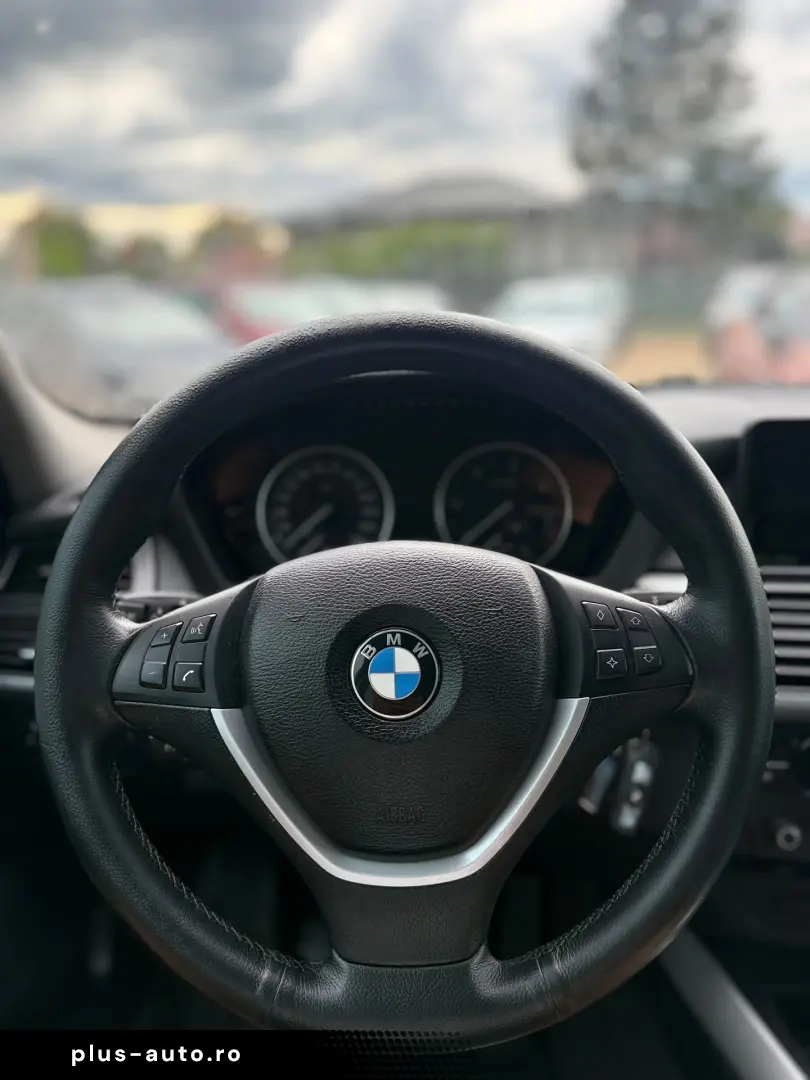 Bmw  X5 3.0 D (distributia in fata)