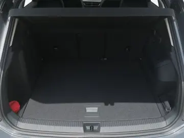 VW Tiguan Elegance 1.5 TSI eHybrid NAVI PANO AHK IQ