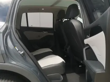 VW Tiguan Elegance 1.5 TSI eHybrid NAVI PANO AHK IQ