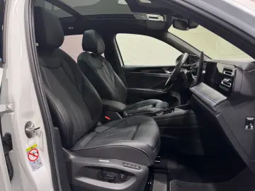 VW Tiguan R-Line 1.5 TSI eHybrid   MATRIX NAVI PANO
