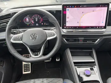 VW Tiguan 2.0 TSI R-Line IQ Drive 4M BlackStyle