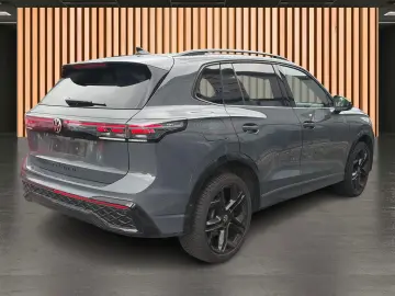 VW Tiguan 2.0 TSI R-Line IQ Drive 4M BlackStyle