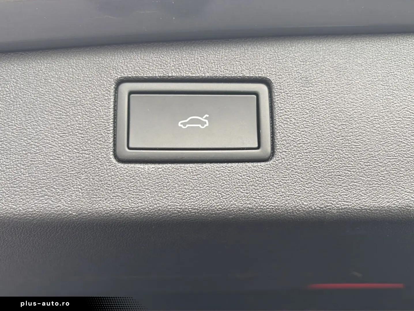 VW Tiguan 2.0 TSI R-Line IQ Drive 4M BlackStyle