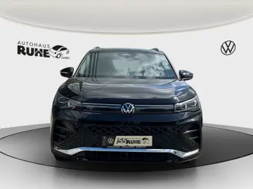 VW Tiguan R-Line 1.5 eHybrid 200 kW DSG PANO 360