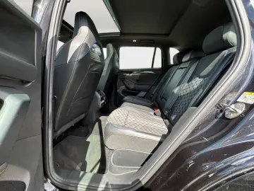 VW Tiguan R-Line 1.5 eHybrid 200 kW DSG PANO 360