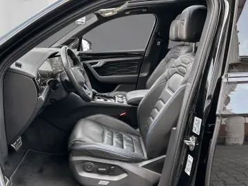 VW Touareg R 3.0 eHybrid V6 DSG 4Motion Pano ACC AH