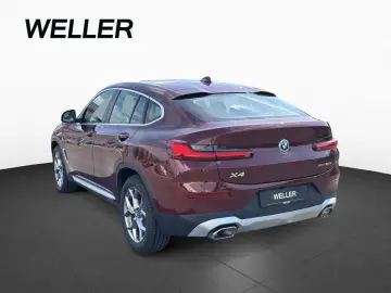 BMW X4 xDrive20d Laser AHK Pano StHz Kam HUD HiFi DA