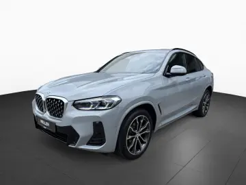 BMW X4 xDr20i M Sport Pano AHK Laser HUD Stop Go DrA