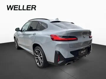 BMW X4 xDr20i M Sport Pano AHK Laser HUD Stop Go DrA