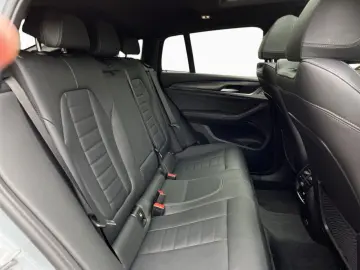 BMW X4 xDr20i M Sport Pano AHK Laser HUD Stop Go DrA