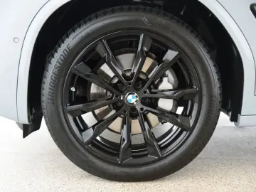 BMW X4 xDrive30d M Sport HUD Pano HiFi 360  Laser
