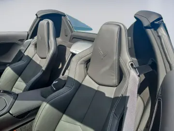CORVETTE C8 6.2 V8 Stingray Cabrio LED NAVI BOSE KAMERA