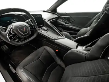 CORVETTE Stingray Targa V8 482hp
