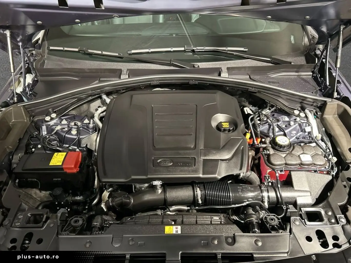 LAND ROVER Range Rover Velar P400e S