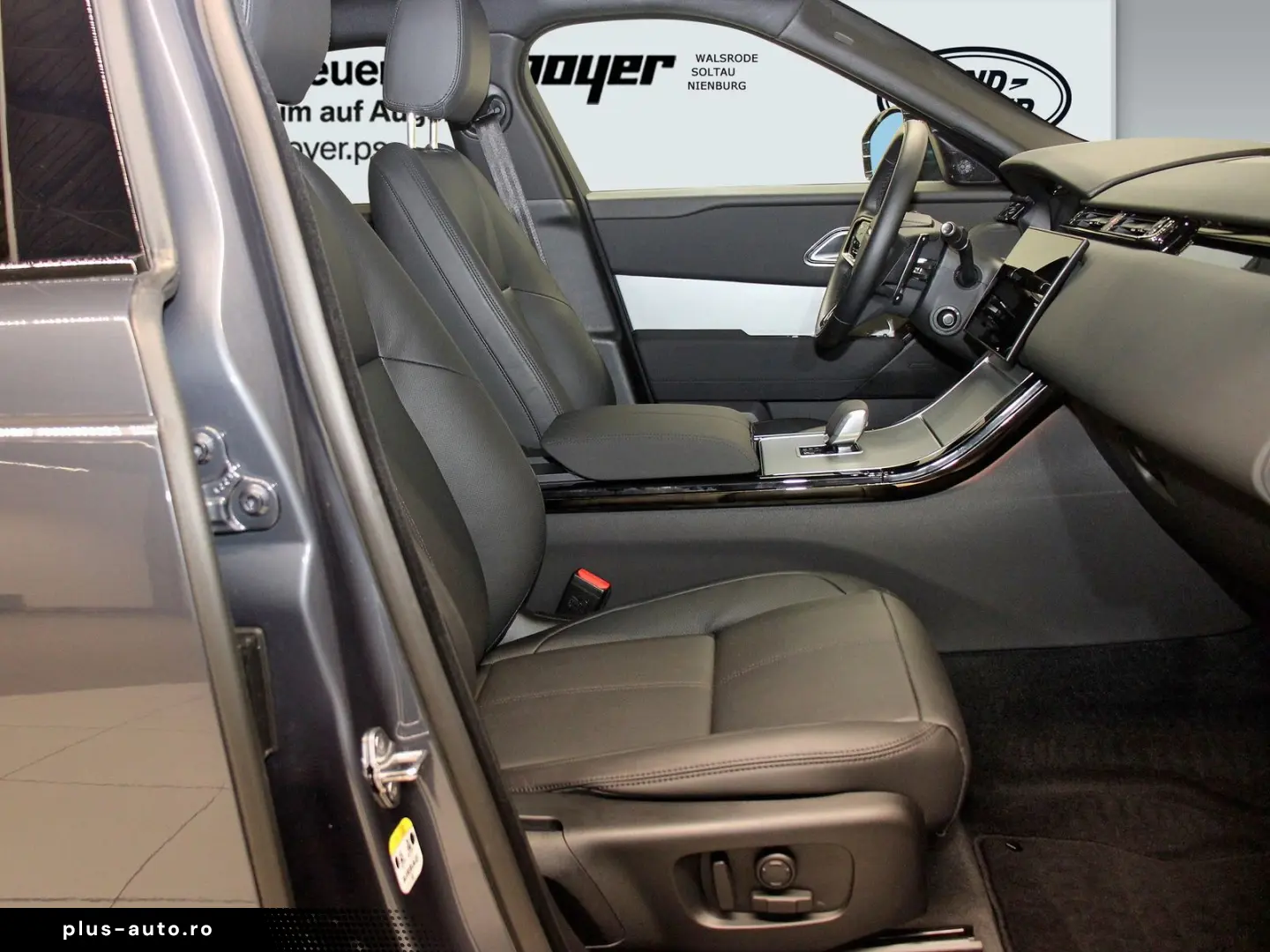 LAND ROVER Range Rover Velar P400e Hybrid S Pano Black Pack