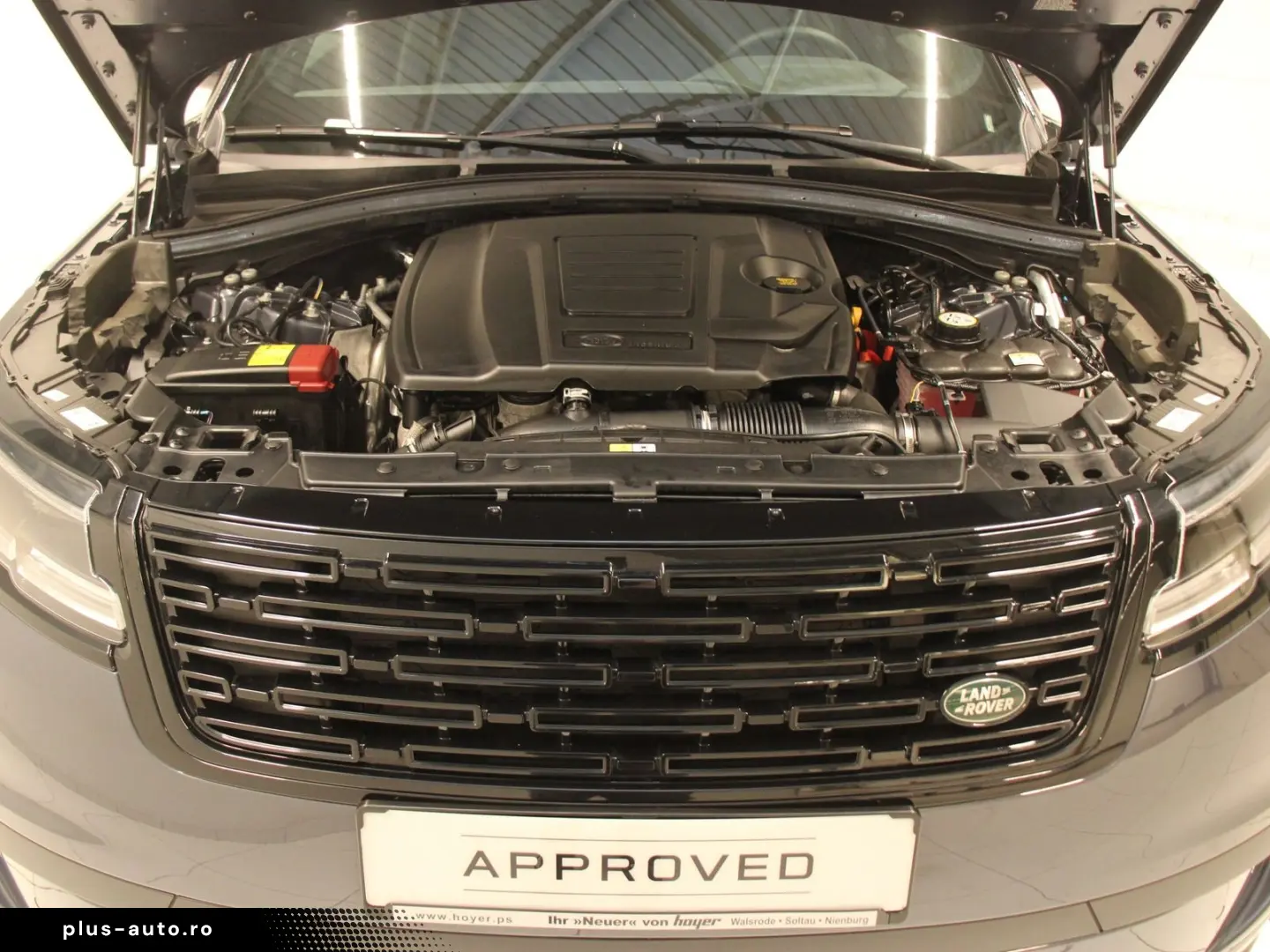 LAND ROVER Range Rover Velar P400e Hybrid S Pano Black Pack