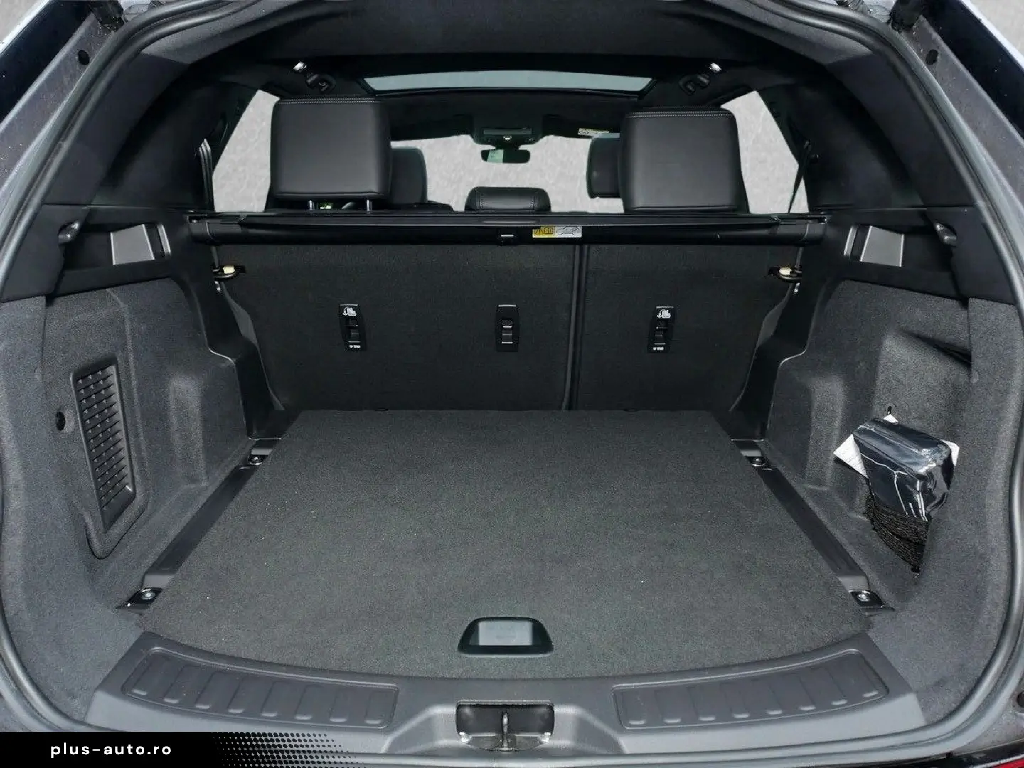 LAND ROVER Discovery Sport P270e Dynamic SE 0 5% DW 20 Pano