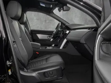 LAND ROVER Discovery Sport P270e Dynamic SE