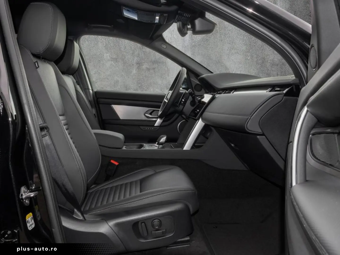 LAND ROVER Discovery Sport P270e Dynamic SE