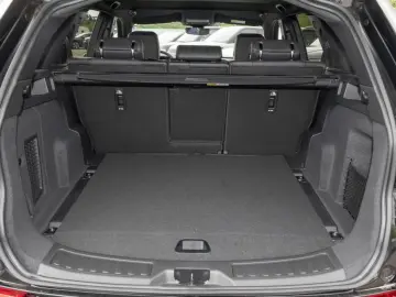 LAND ROVER Discovery Sport P270e Dynamic SE