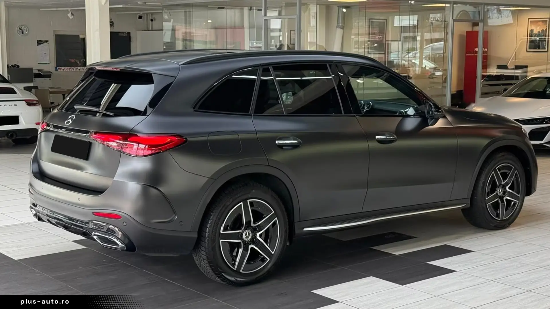 Mercedes-Benz GLC 220d 4M AMG   Finanțare Leasing