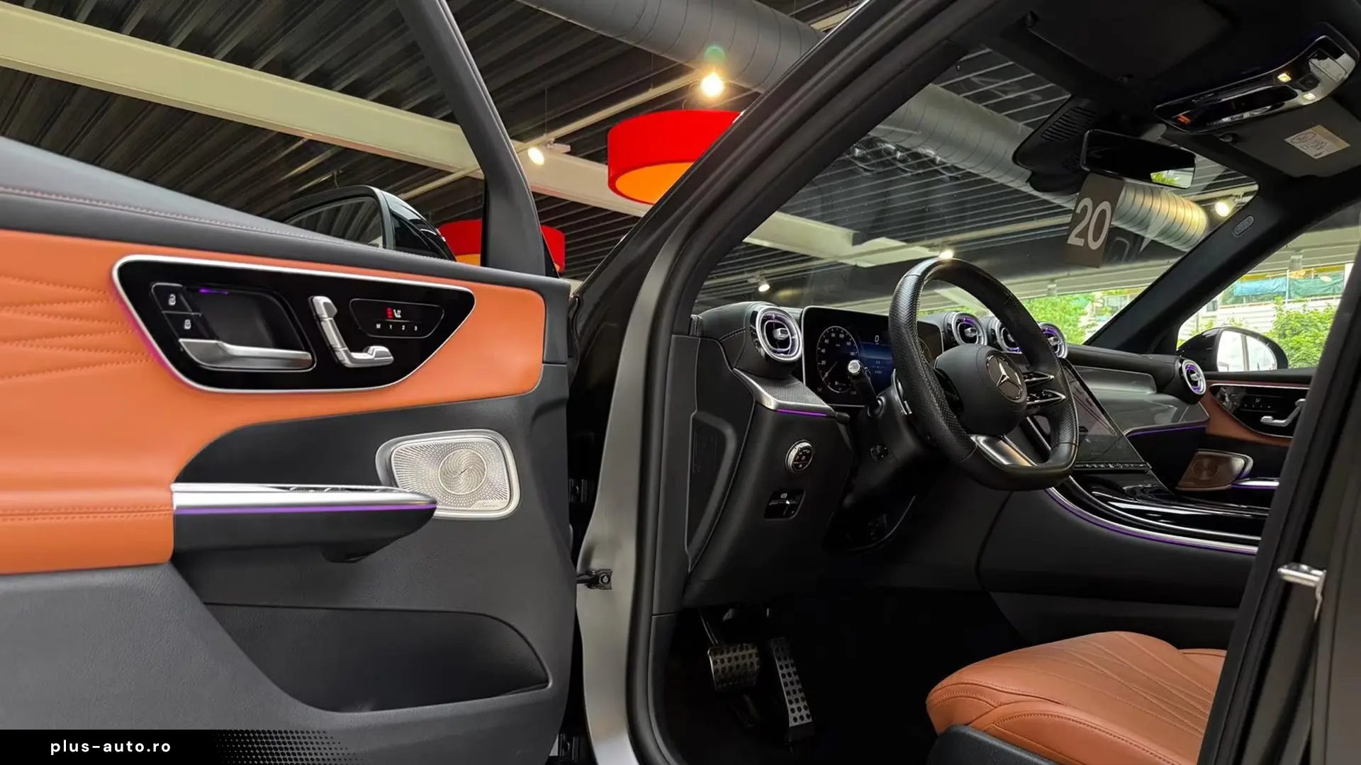 Mercedes-Benz GLC 220d 4M AMG   Finanțare Leasing
