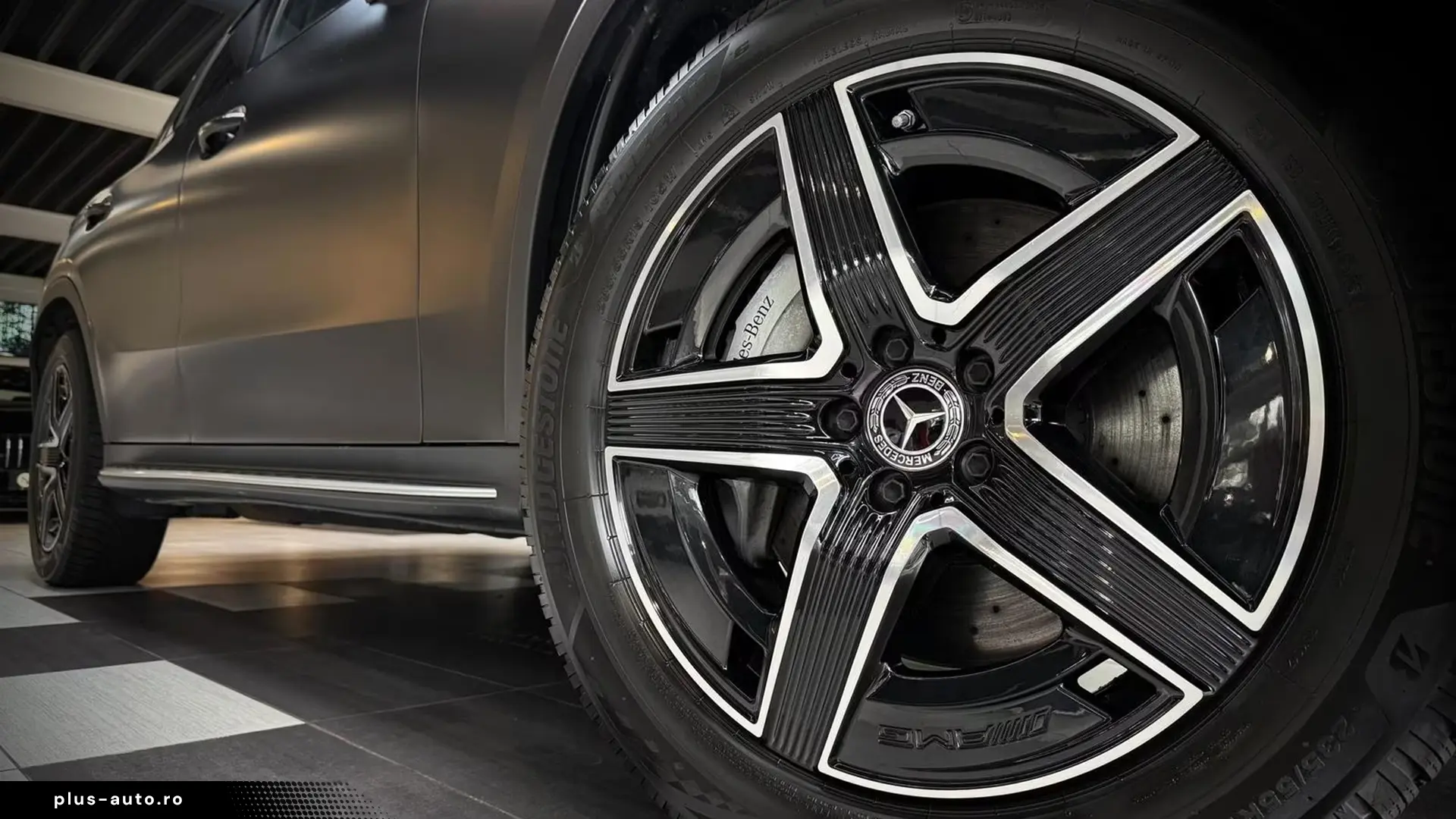Mercedes-Benz GLC 220d 4M AMG   Finanțare Leasing