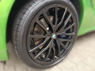 BMW X6 M50i INDIVIDUAL CARBON SKY LOUNGE 22 ALU