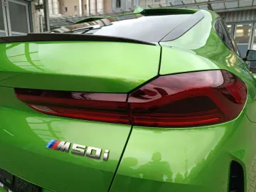 BMW X6 M50i INDIVIDUAL CARBON SKY LOUNGE 22 ALU