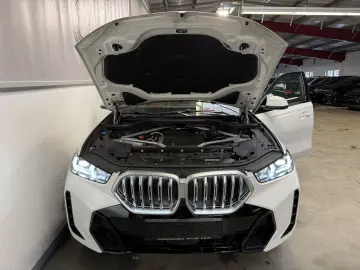 BMW X6 30 d xDr. M Sport PANO INNOV ICONIC HUD