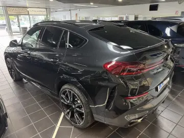 BMW X6 40d xDrive M Sport Pro Pano Inno IconicGlow