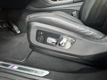 BMW X6 xDrive 40d M Sport STANDHZ AHK LASER HUD PANO
