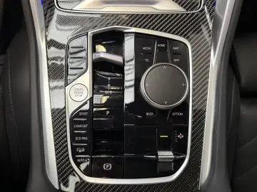 BMW X6 30 d xDr. M Sport PANO Softcl. ICONIC LUFT HU
